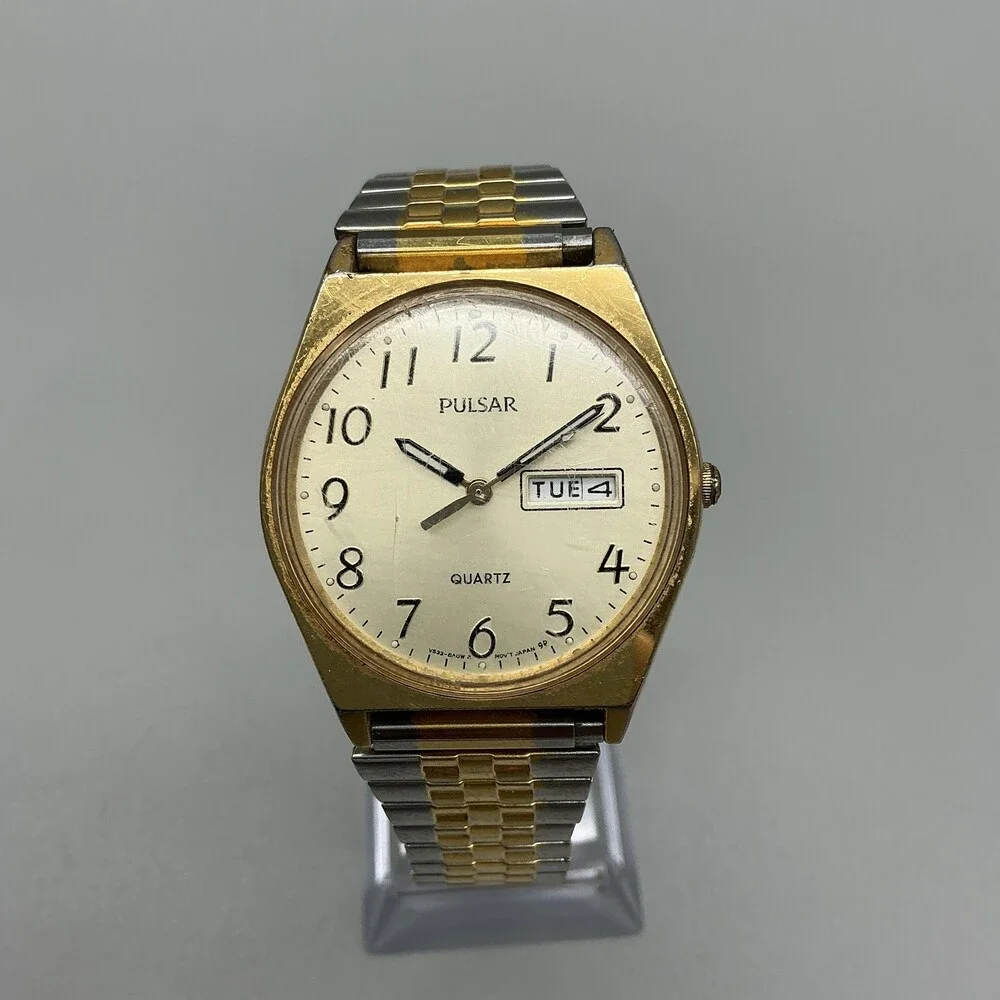 Vintage Pulsar Mens Watch 34mm V533-8A70 Two Tone Day Date Stretch New Battery